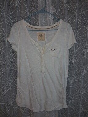 Hollister brand Women's size large quarter button top with pocket, 100% Cotton